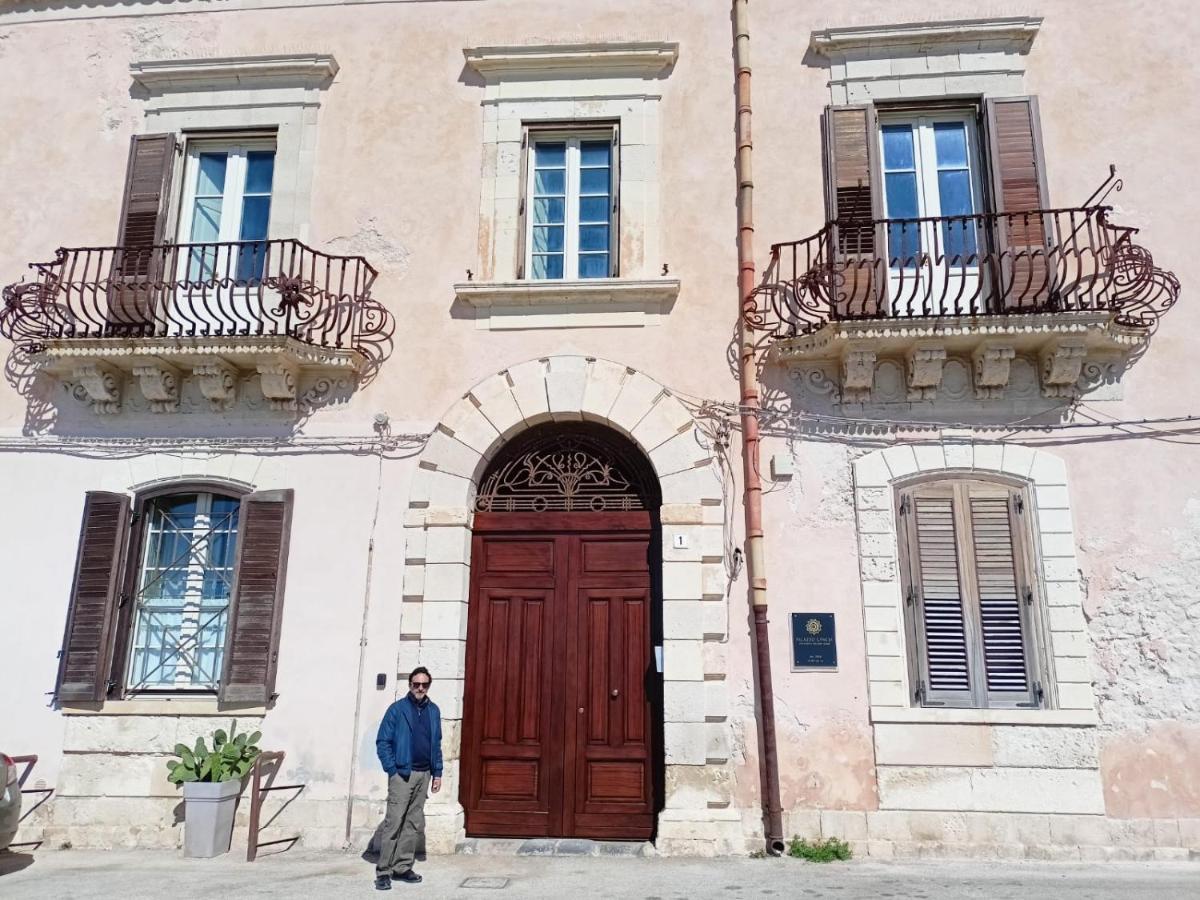 Palazzo Gancia Holiday Homes Сиракузы Экстерьер фото